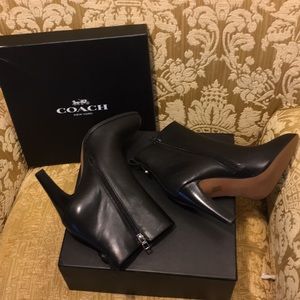COACH Leather Heeled Ankle Boots - size 9.5M